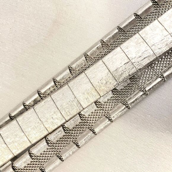 Frosted Silver ToneBelt Small XSmall Waist Segmented Skinny Link Metallic - Picture 8 of 11